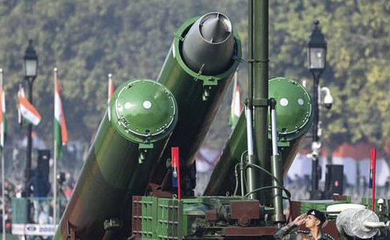 Ấn Độ xuất khẩu tên lửa sang Philippines
