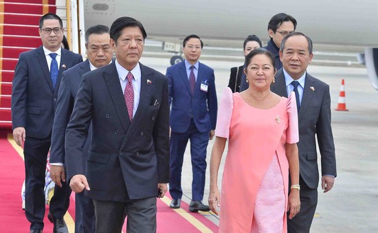 Tổng thống Philippines đến Hà Nội, bắt đầu chuyến thăm cấp Nhà nước tới Việt Nam