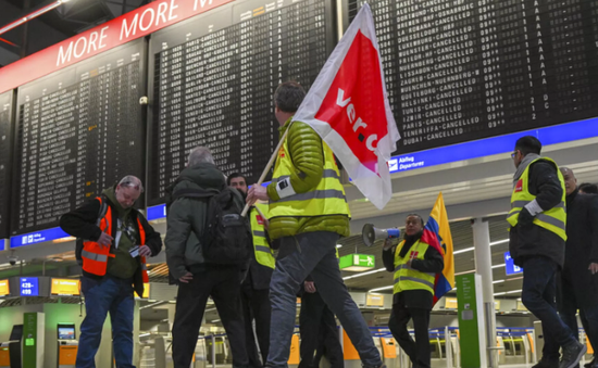 Hàng nghìn chuyến bay tại Đức có nguy cơ bị hủy vì đình công