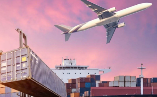 Cước vận tải hàng không toàn cầu tăng cao