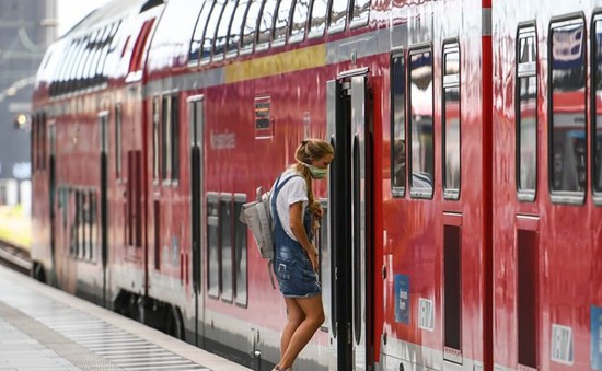 Hàng loạt tàu cao tốc ở Đức hủy chuyến vì đường ray bị trộm