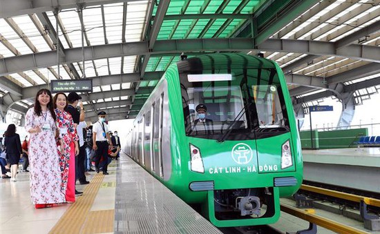 Đường sắt Cát Linh - Hà Đông phục vụ hơn 86.000 lượt khách dịp Tết