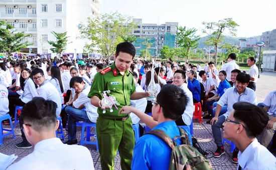 Ban hành Chương trình phòng, chống ma túy trong thanh, thiếu niên đến năm 2030