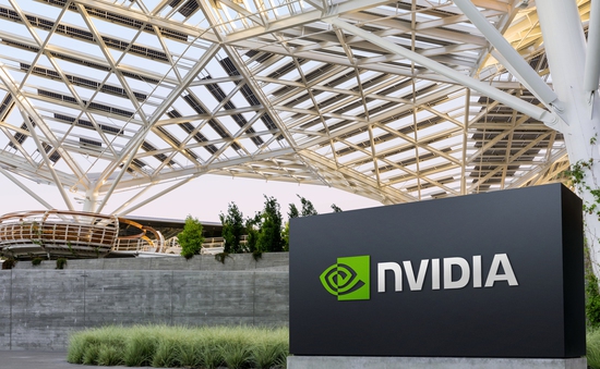 Doanh thu Nvidia tăng 265% nhờ AI