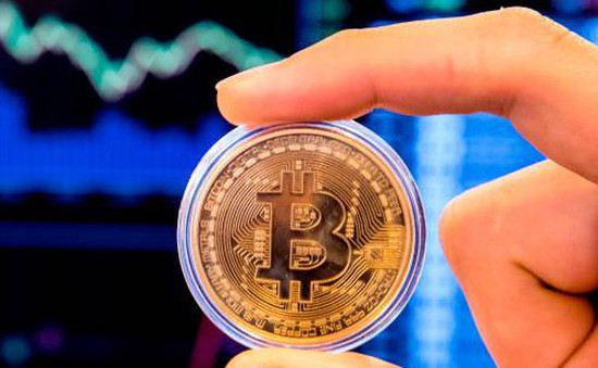 Bitcoin hướng đến 60.000 USD