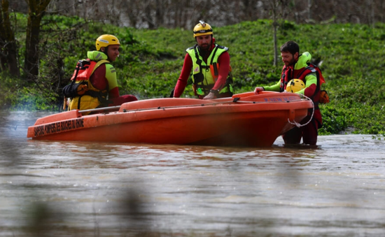Bão lớn gây lũ lụt khiến một số người thiệt mạng ở miền Nam nước Pháp