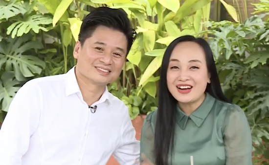 Trò chuyện cuối tuần Chuyển động 24h: Gặp gỡ vợ chồng NSND Tấn Minh - Thu Huyền