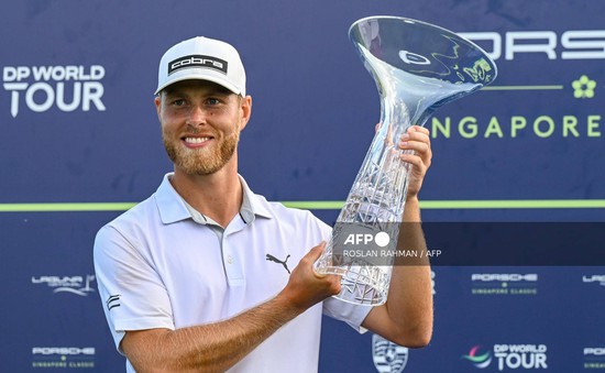 Jesper Svensson vô địch giải golf Singapore Classic