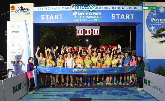 10.000 vận động viên đăng ký tham gia giải Tay Ho Half Marathon 2024