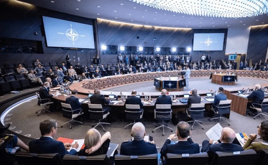 Hội đồng NATO - Ukraine họp bất thường, Ukraine kêu gọi NATO tăng cường viện trợ