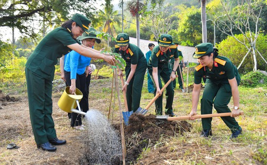 Kiên Giang: Trồng 1000 cây xanh tại Khu di tích Lịch sử - Thắng cảnh Quốc gia Ba Hòn