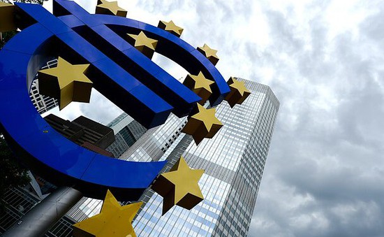 ECB lần thứ 5 giữ nguyên lãi suất