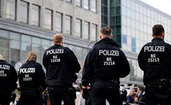 Đức phát hiện nhóm thiếu niên âm mưu khủng bố