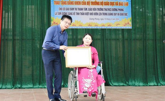 Bộ Giáo dục và đào tạo tuyên dương các giáo viên khuyết tật tiêu biểu