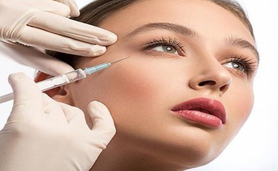 Mỹ: Nhiều trường hợp phản ứng nghiêm trọng sau tiêm Botox