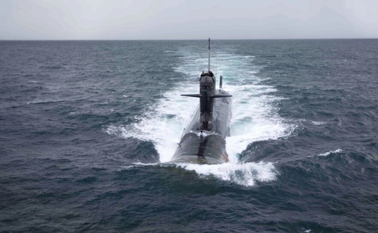 Quân đội Indonesia mua hai tàu ngầm của Pháp