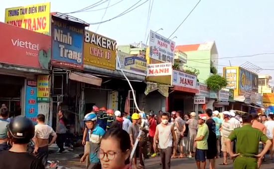 Quảng Nam: Kịp thời dập tắt đám cháy ở cửa hàng linh kiện điện tử