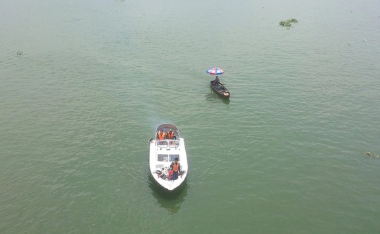 TP Hồ Chí Minh: Bộ đội biên phòng cứu vớt nạn nhân nhảy cầu Phú Mỹ