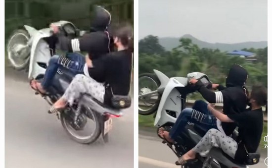 Nhóm thanh thiếu niên đi xe máy bốc đầu trên cao tốc, quay clip đăng lên mạng