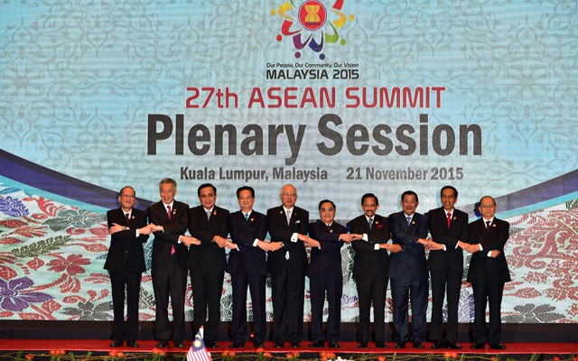 Vai trò trung tâm của ASEAN Thách thức triển vọng và hàm ý đối với Việt  Nam  Tạp chí Tài chính