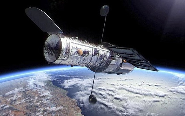 Cơ hội cuối cùng kính thiên văn Hubble? | VTV.VN