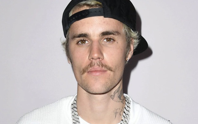 Justin Bieber gần đạt được thỏa thuận trị giá 200 triệu USD để bán bản  quyền âm nhạc | VTV.VN