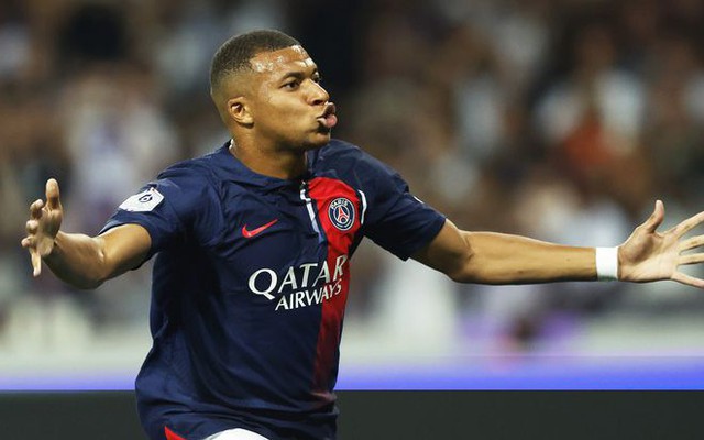 Kylian Mbappe nhiều khả năng đã ký một bản hợp đồng mới với PSG | VTV.VN