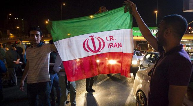 Iran's conservatives take aim at nuclear deal