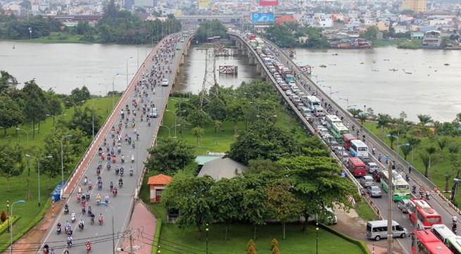 Vietnam boosts public - private partnership in transport