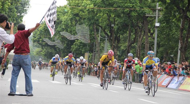 Nearly 500 cyclists to compete in Hanoi cycling event