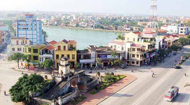 Quang Binh calls for investment in tourism projects