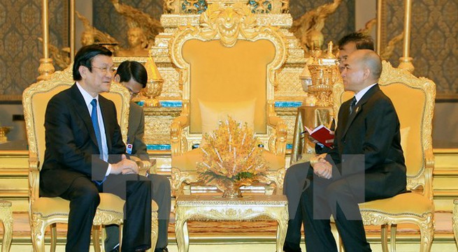 King of Cambodia visits Vietnam