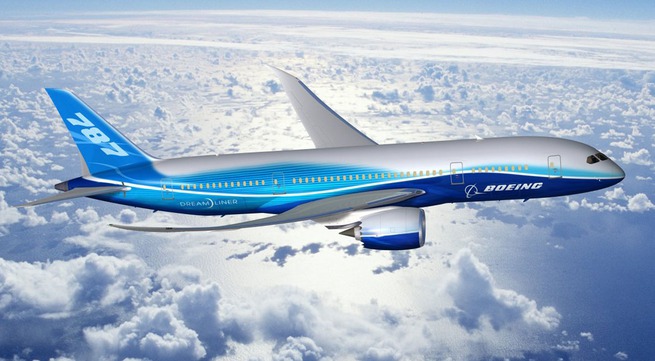 Boeing hands over first 787 Dreamliner