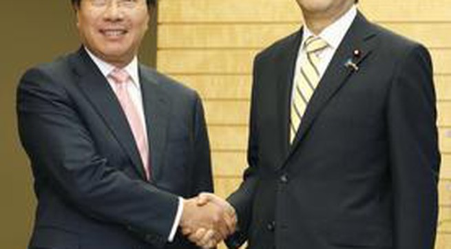 Deputy Prime Minister Minh visits Japan