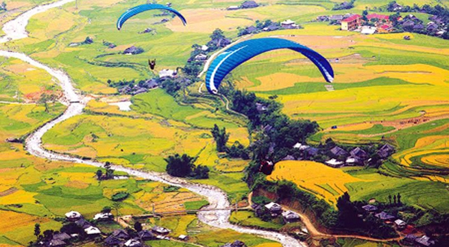 Parachute Festival introduces scenic harvest landscapes