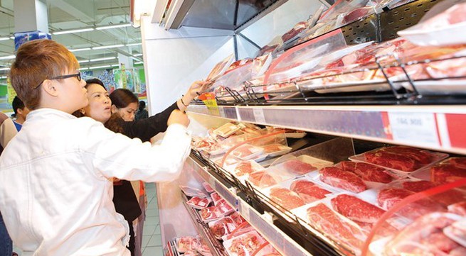 Vietnam’s chicken imports surge, prices tumble