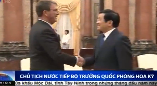 Vietnamese leaders receive US Defence Secretary