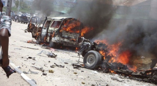 Explosion destroys vehicle in militant stronghold in Somalia