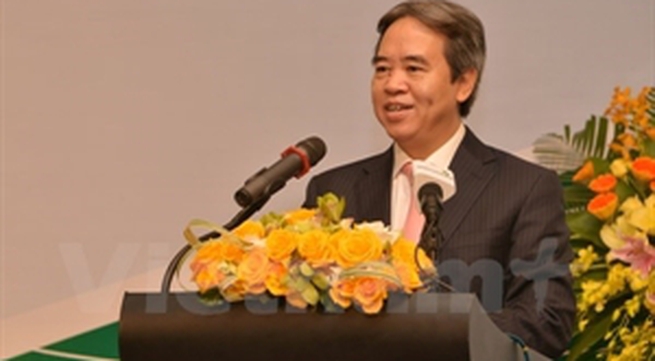 Vietnam signs AIIB agreement in Beijing