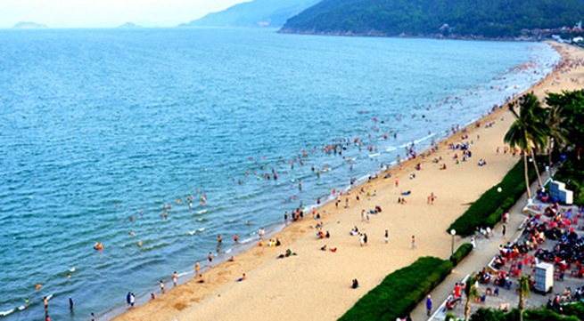 Binh Dinh: Intact beaches appeal to foreign visitors
