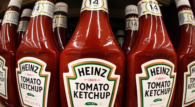 Heinz completes Kraft purchase, Buffett joins board
