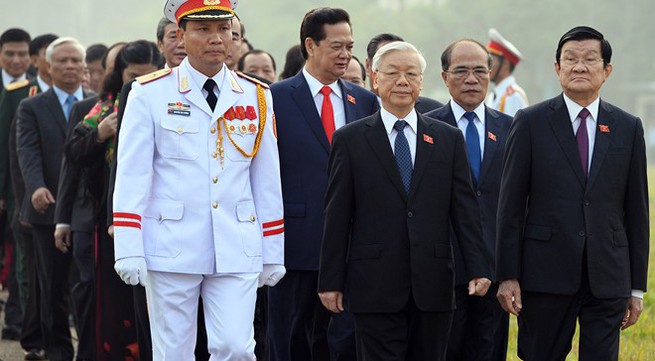 Leaders pay tribute to President Ho Chi Minh