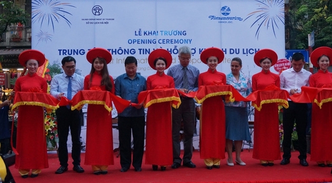 Hanoi launches new tourist information centre