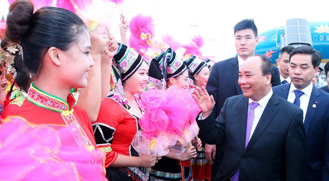 Prime Minister sets foot in Guangxi, begins China visit