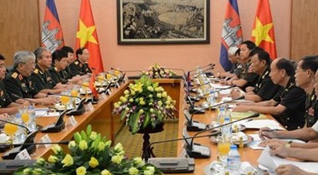 Second Vietnam-Cambodia defence policy dialogue held in Hanoi