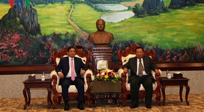Vietnam, Laos Party organisation commissions look to push ties