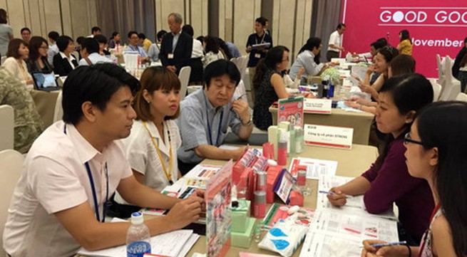 Japanese cosmetic manufacturers seek distributors