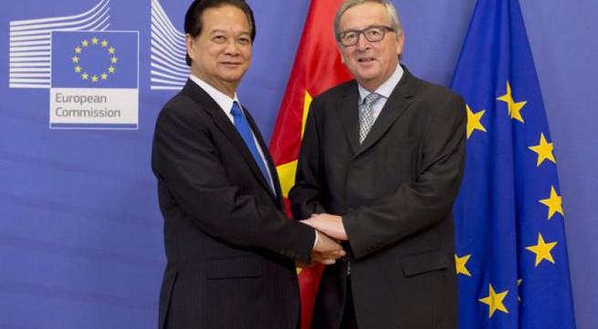Vietnam promises to strictly abide by EU standards of timber trade