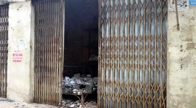 Fire destroys shops in Hải Dương