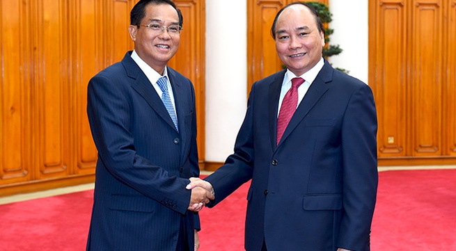 Prime Minister meets Laos Minister of Planning and Investment